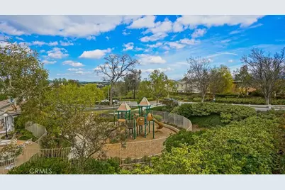 27955 Trillium Lane, Valencia, CA 91354 - Photo 21