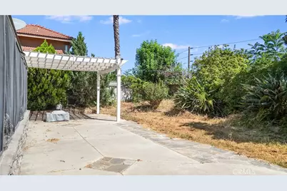 10 Bluff Point, Phillips Ranch, CA 91766 - Photo 57