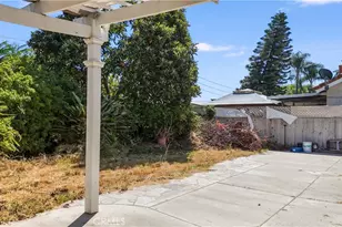 10 Bluff Point, Phillips Ranch, CA 91766 - Photo 59