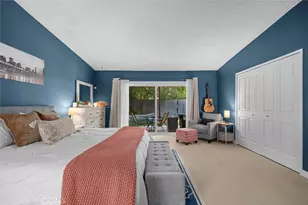 23701 Clarendon St, Woodland Hills, CA 91367 - Photo 21