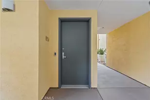 21301 Erwin St, Woodland Hills, CA 91367 - Photo 9