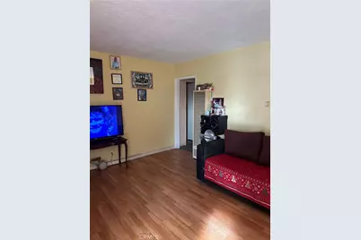 18535 Bryant, Northridge, CA 91324 - Photo 7