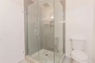 18550 Hatteras, Tarzana, CA 91356 - Photo 21