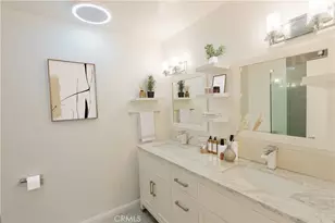 18550 Hatteras, Tarzana, CA 91356 - Photo 17