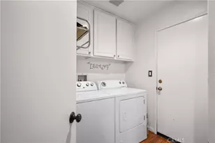 1575 River Wood Ct, Simi Valley, CA 93063 - Photo 35