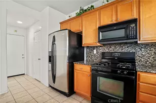 37215 Queen Anne Pl, Palmdale, CA 93551 - Photo 13