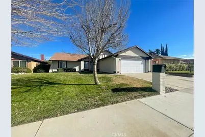 43038 Burlwood, Lancaster, CA 93536 - Photo 1
