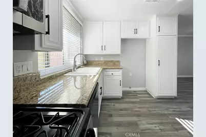 43038 Burlwood, Lancaster, CA 93536 - Photo 9