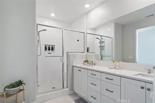 27226 Red Willow Ct, Valencia, CA 91381 - Photo 23