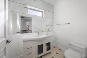 918 S Wooster St, Los Angeles, CA 90035 - Photo 29