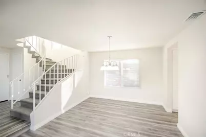 19870 Collins, Canyon Country, CA 91351 - Photo 25