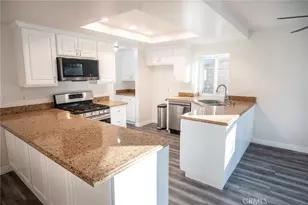 19870 Collins, Canyon Country, CA 91351 - Photo 17