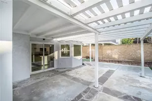 19870 Collins, Canyon Country, CA 91351 - Photo 23