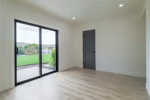 26120 Adamor Rd, Calabasas, CA 91302 - Photo 21