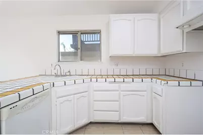 5320 Jonah, Bakersfield, CA 93307 - Photo 9