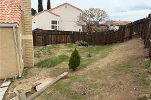 12318 Chuckwalla, Victorville, CA 92395 - Photo 7