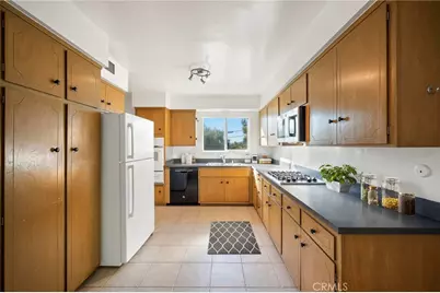 2016 Lemoyne Street, Los Angeles, CA 90026 - Photo 7