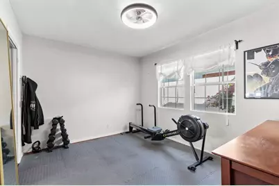 12246 Dehougne, North Hollywood, CA 91605 - Photo 13