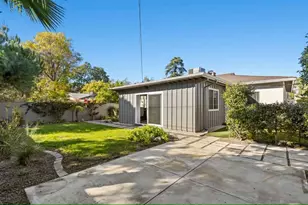 12246 Dehougne, North Hollywood, CA 91605 - Photo 17