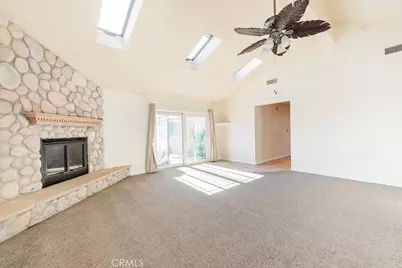 15652 Mayflower Ln, Huntington Beach, CA 92647 - Photo 15