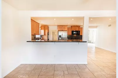 15652 Mayflower Ln, Huntington Beach, CA 92647 - Photo 9