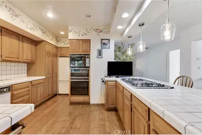 613 N California, Burbank, CA 91505 - Photo 17