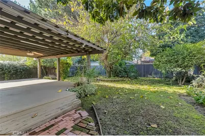 613 N California, Burbank, CA 91505 - Photo 31