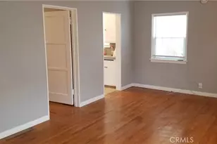 10945 Hesby St, North Hollywood, CA 91601 - Photo 5