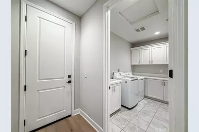 2458 Rondell, Camarillo, CA 93012 - Photo 27