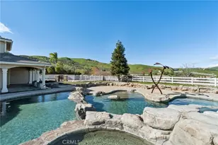 30012 Valley Glen St, Castaic, CA 91384 - Photo 65