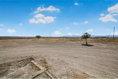 5701 E Avenue E, Lancaster, CA 93535 - Photo 29