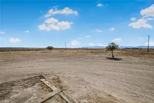 5701 East Avenue E, Lancaster, CA 93535 - Photo 29