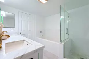 1129 Larrabee St, West Hollywood, CA 90069 - Photo 21