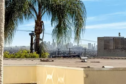 1129 Larrabee Street #10, West Hollywood, CA 90069 - Photo 15