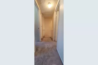 19221 Sherman Way #6, Reseda, CA 91335 - Photo 33