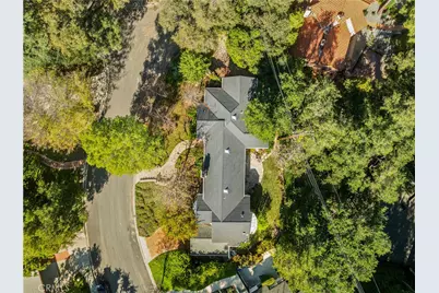 1347 Andenes, Glendale, CA 91208 - Photo 59