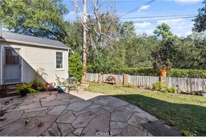 1347 Andenes, Glendale, CA 91208 - Photo 55