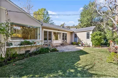 1347 Andenes, Glendale, CA 91208 - Photo 53