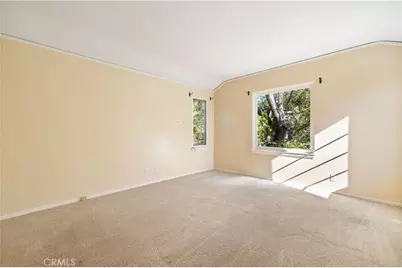 1347 Andenes, Glendale, CA 91208 - Photo 37