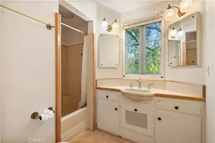 1347 Andenes, Glendale, CA 91208 - Photo 35