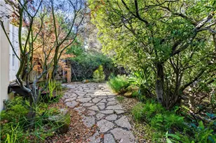 1347 Andenes, Glendale, CA 91208 - Photo 49