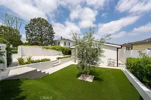 13817 Valley Vista Blvd, Sherman Oaks, CA 91423 - Photo 5