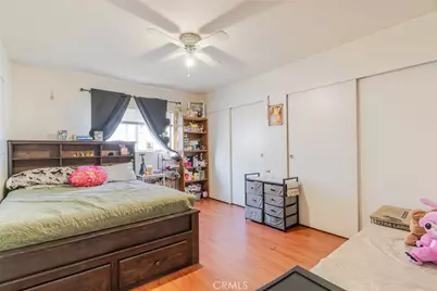 13100 Bromont Avenue #11, Sylmar, CA 91342 - Photo 9