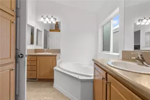 21500 Lassen, Chatsworth, CA 91311 - Photo 15