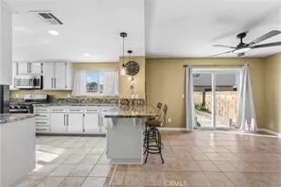 43743 Alain Ct, Lancaster, CA 93535 - Photo 7