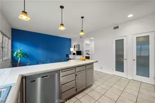 22732 Pear Ct, Saugus, CA 91390 - Photo 17