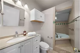 22732 Pear Ct, Saugus, CA 91390 - Photo 25