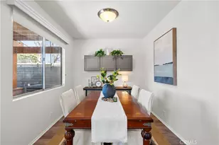 22732 Pear Ct, Saugus, CA 91390 - Photo 9