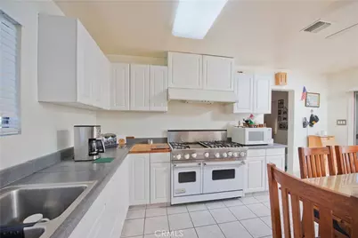 14330 Nordhoff, Panorama City, CA 91402 - Photo 11