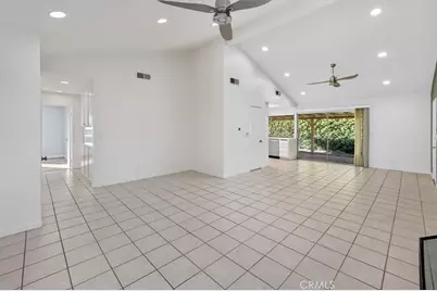 25897 Ramillo, Valencia, CA 91355 - Photo 13